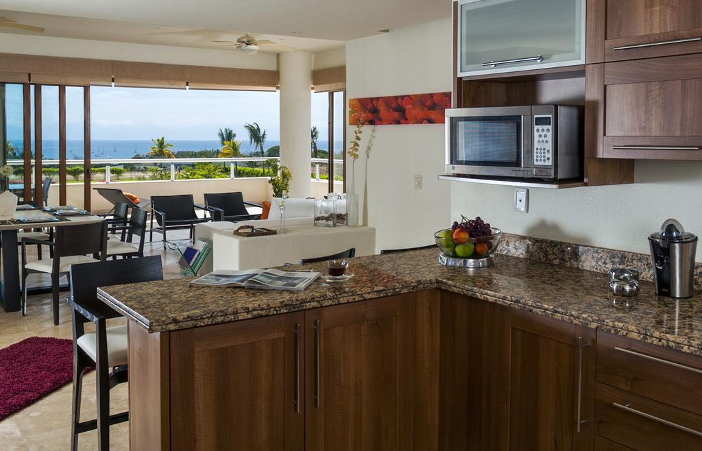 B Nayar Family Luxury Suites & Villas Residences La Cruz de Huanacaxtle ห้อง รูปภาพ