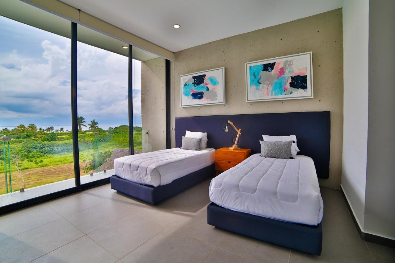 B Nayar Family Luxury Suites & Villas Residences La Cruz de Huanacaxtle ภายนอก รูปภาพ